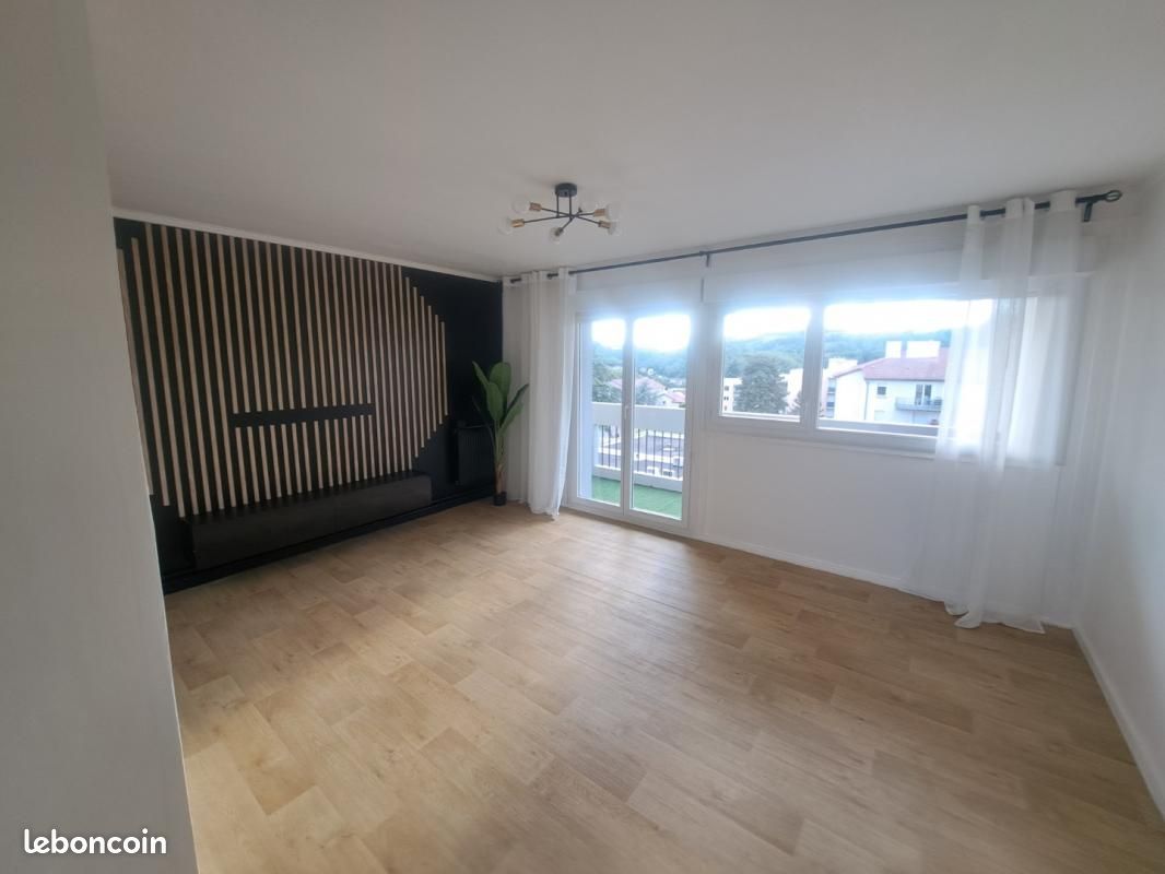 Appartement 3 pièces 66 m² · à Pont-Évêque · 66 m² · 900 €/mois