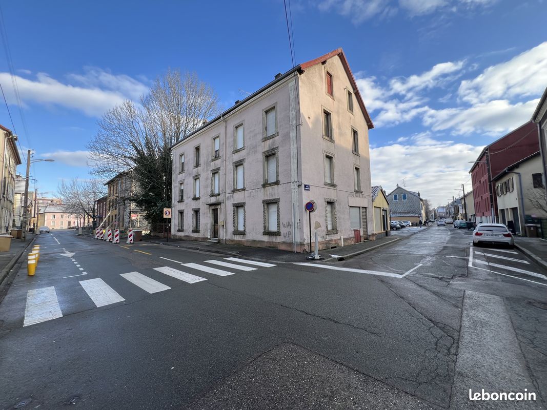 Immeuble 400 m² · à Belfort · 400 m² · 260 000 €