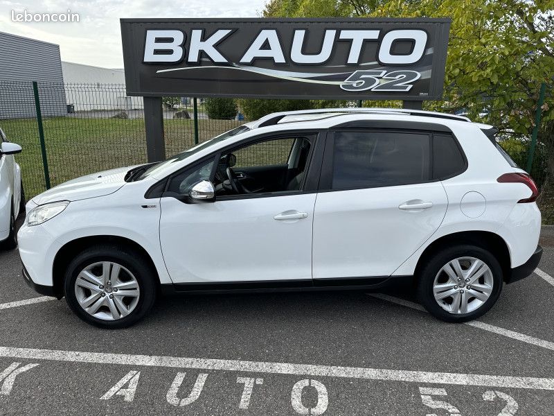 Peugeot 2008 1.2 PURETECH 110CH ACTIVE (image 8)