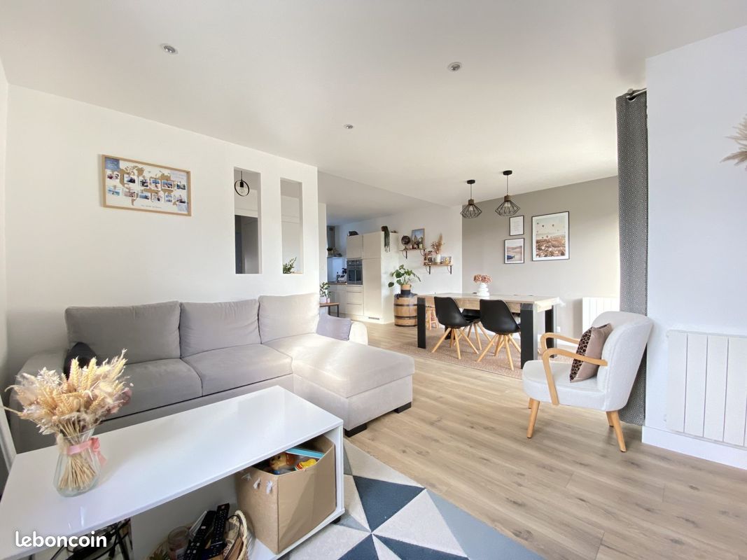 Appartement 4 pièces 84 m² · à Châteaubourg · 84 m² · 229 700 €