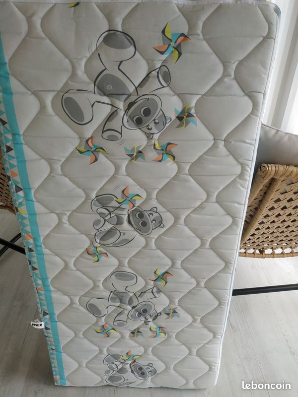 Lit parapluie plus matelas (image 5)