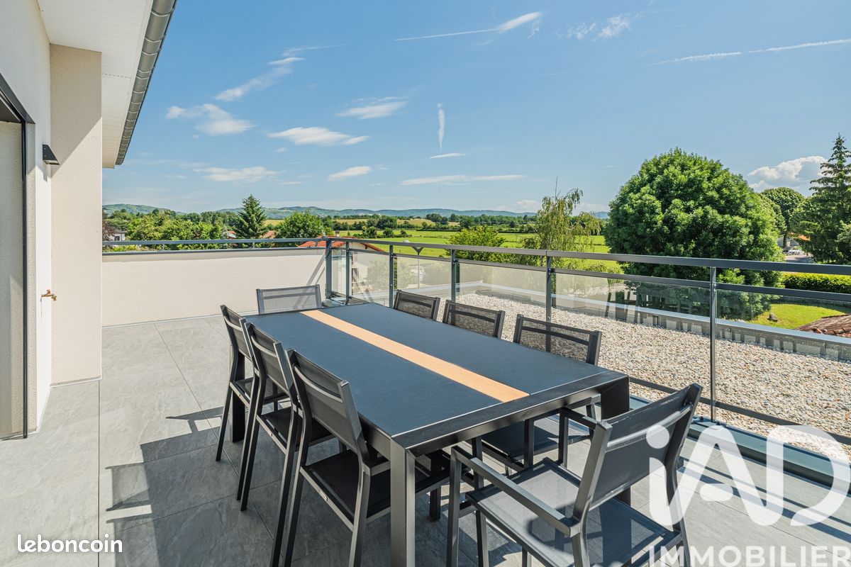 Appartement 4 pièces 80 m² · à Sillans · 80 m² · 279 000 €
