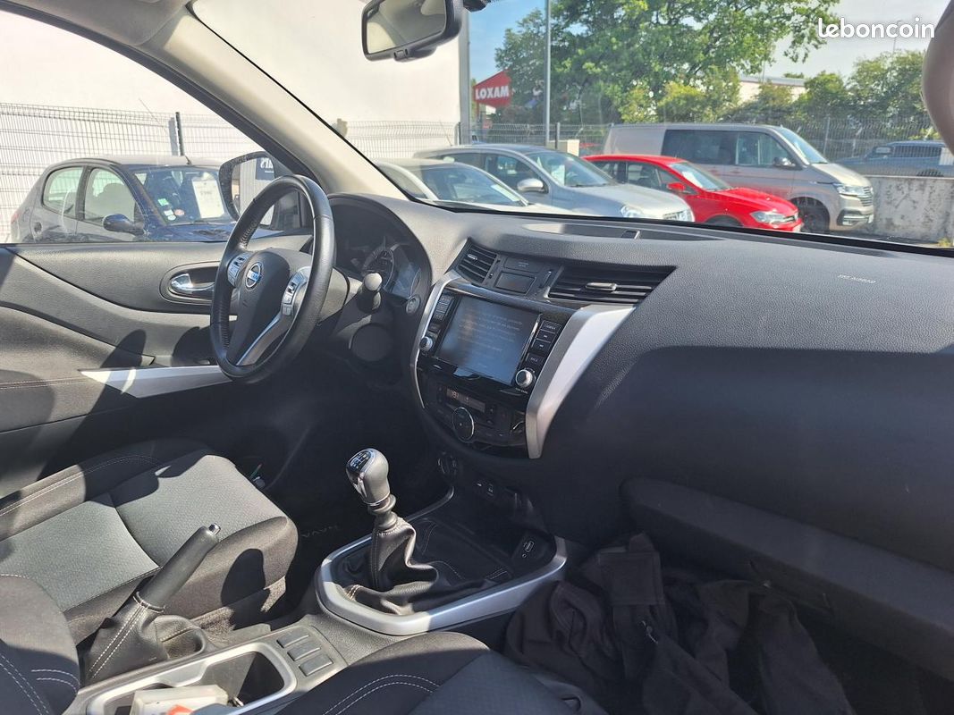 Nissan np300 navara double cab 2.3 dci 165 n-connecta 4wd (image 17)