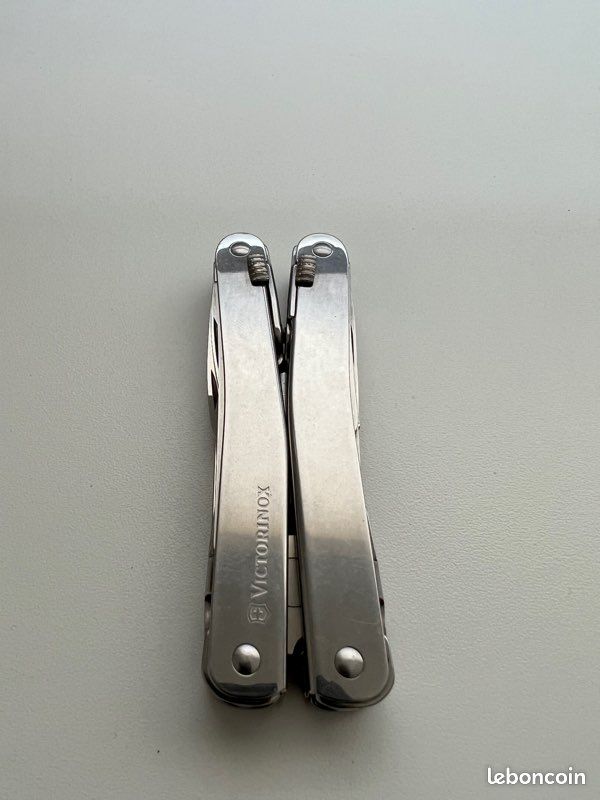Victorinox Swiss Tools, outil multifonctions (image 2)