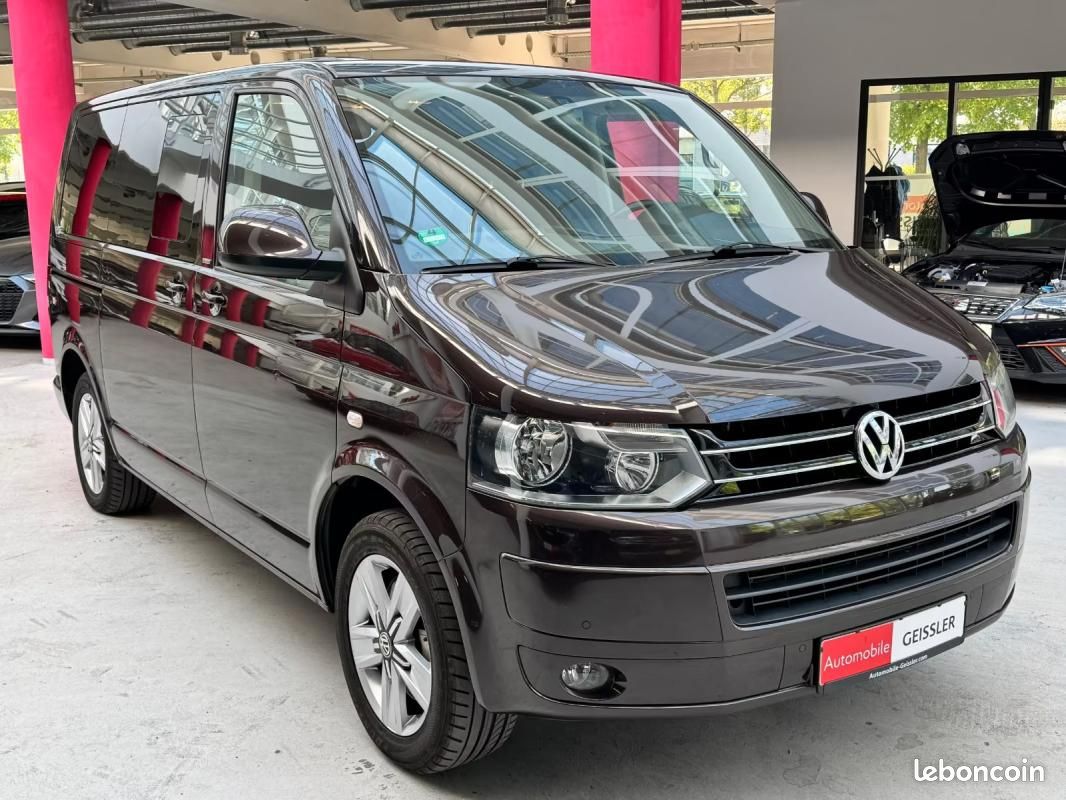 Volkswagen T5 Multivan 2.0 TDI 179 CH BVM - VOLANT EN CUIR 7 Places Bluetooth Régulateur (image 6)