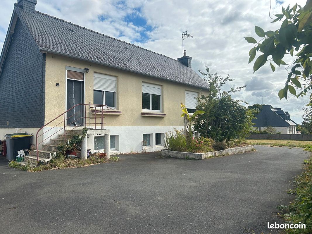 Maison 6 pièces 110 m² · à Pommerit-le-Vicomte · 110 m² · 210 000 €