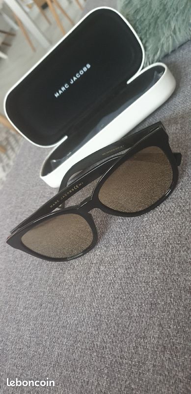 Lunette de soleil marc jacobs (image 1)