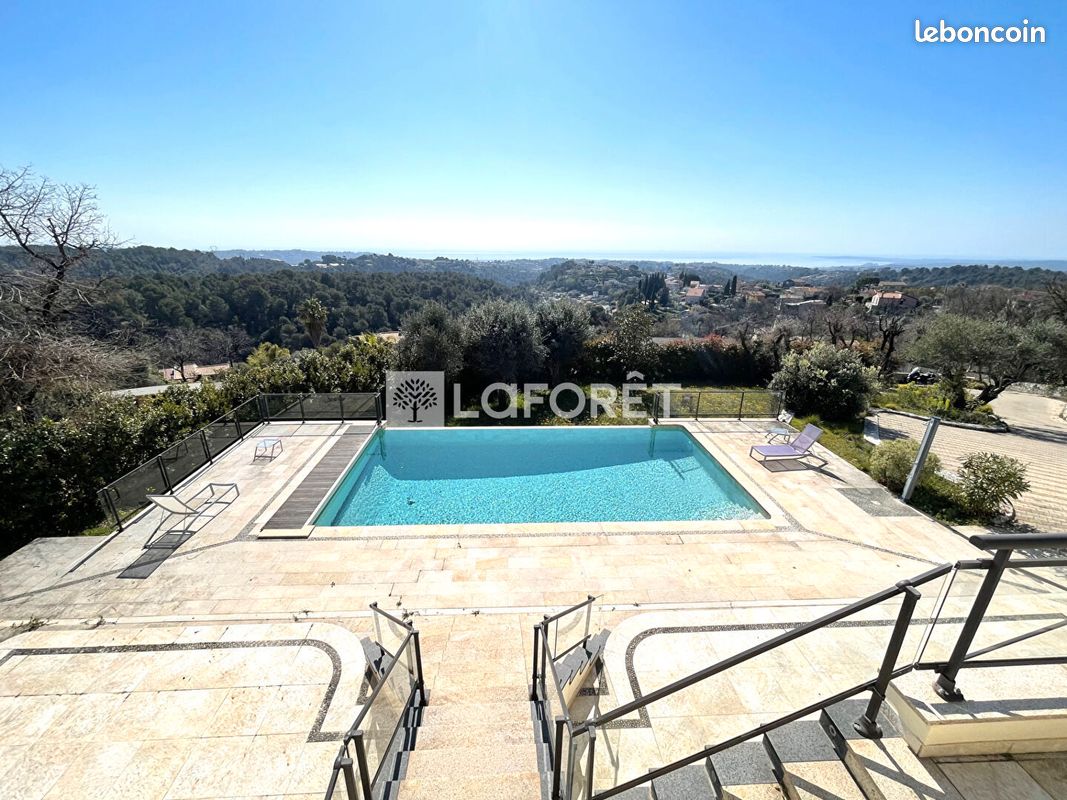 Maison 7 pièces 300 m² · à La Gaude · 300 m² · 1 590 000 €