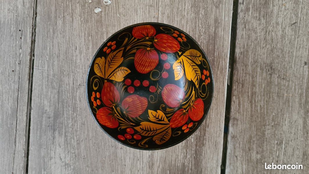 Plateau Russe Khokhloma Peint à La Main – Fraise Des Bois, Bois, 30 Cm, Fabrication Artisanale