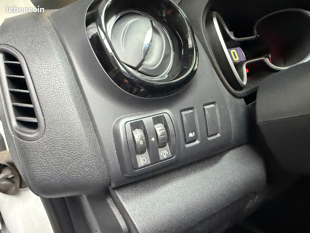 Opel vivaro vu fourgon 1.6 cdti bi-turbo 125 l1h1 ecoflex pack plus clim start-stop / gps / camera / mains-libre (image 22)