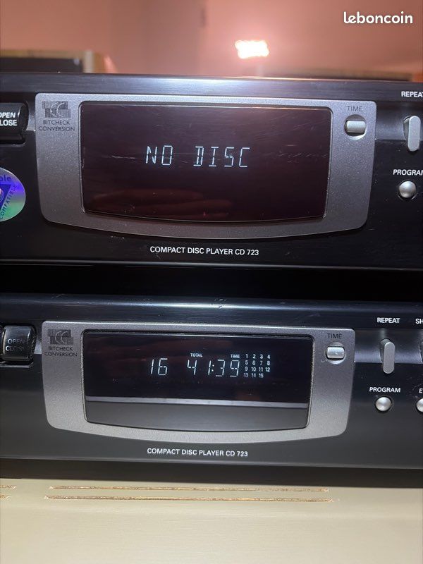 Lot 2 Platines CD Audiophiles CD723 – Une OK / Une à réviser (image 4)