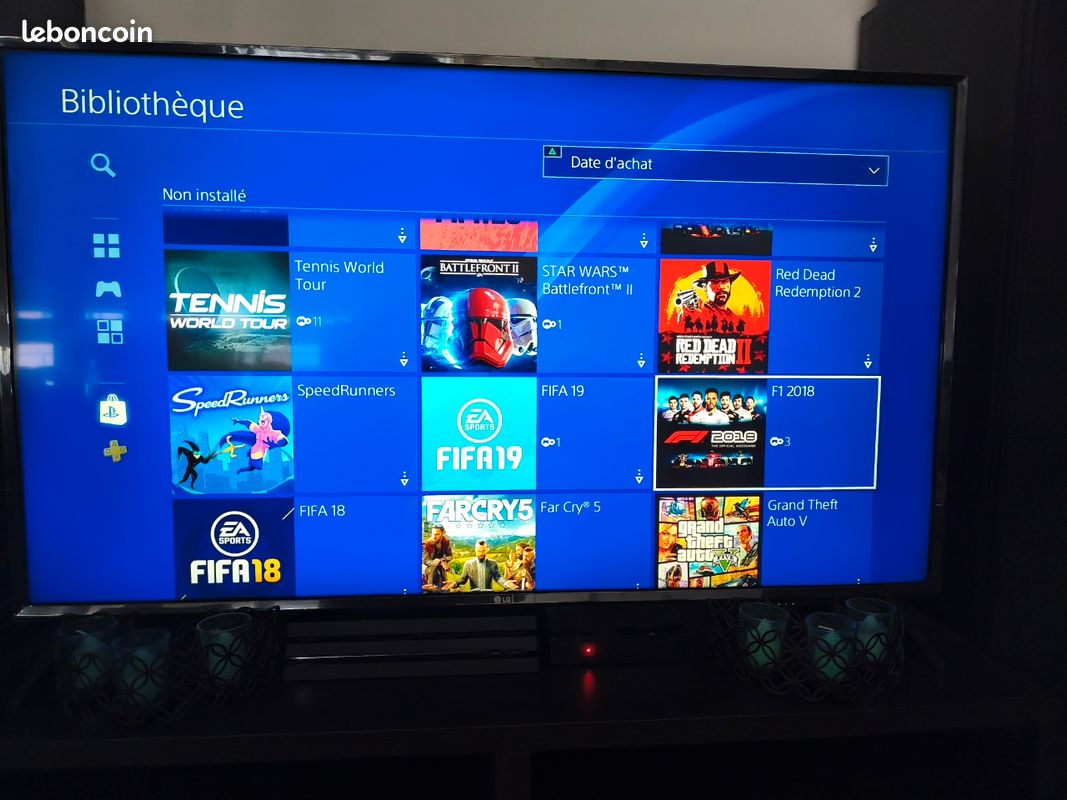 PlayStation 4 Pro 1 To, 2 manettes d'origine avec compte de 50 jeux (image 7)