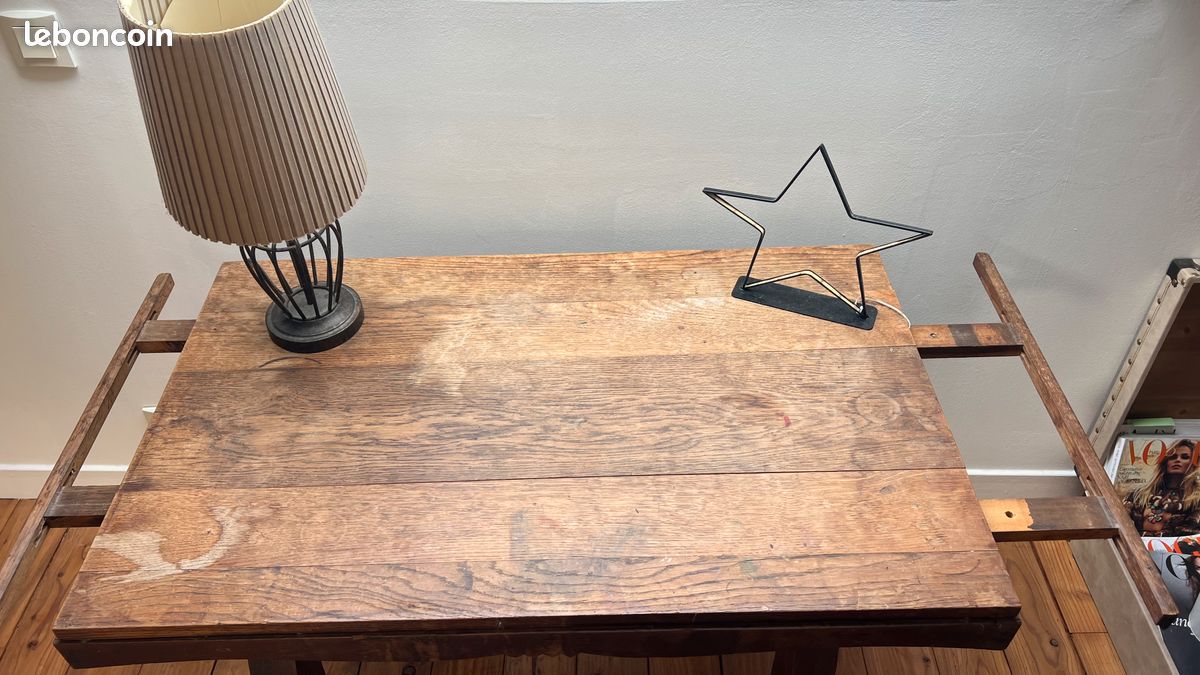 Table en bois (image 3)