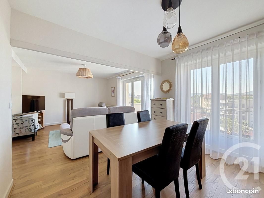 Appartement 4 pièces 71 m² · à Clermont-Ferrand · 71 m² · 157 000 €