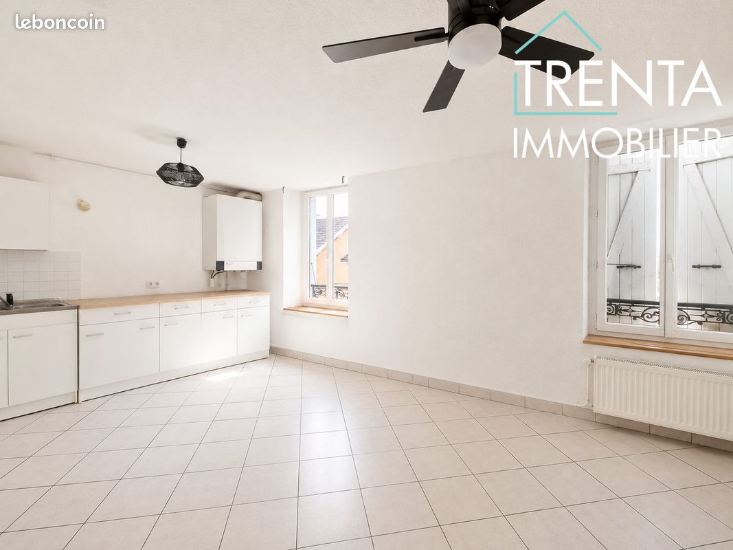 Appartement 2 pièces 55 m² · à Voiron · 55 m² · 570 €/mois