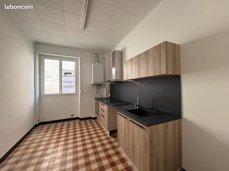 Appartement 5 pièces 121 m² (image 1)