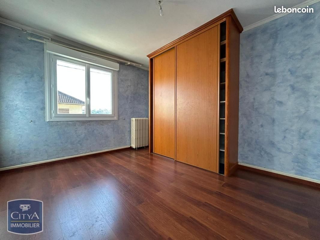 Appartement a louer brive-la-gaillarde - 6 pièce(s) - 139 m2 - Surfyn