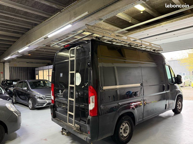Peugeot Boxer 2.0 HDI 130CH PREMIUM - 90 000 KMS Certifié - 1ER MAIN - GALLERIE DE TOIT - ECHELLE - RADAR - SUIVI PEUGEOT (image 3)