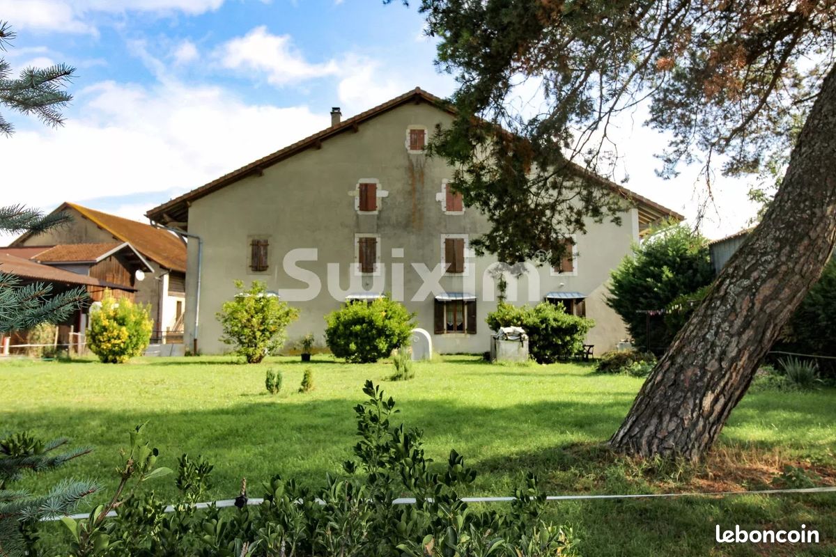 Maison 9 pièces 480 m² · à Prévessin-Moëns · 480 m² · 2 050 000 €