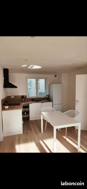 Appartement 4 pièces 65 m² · à Marseille · 65 m² · 1 050 €/mois