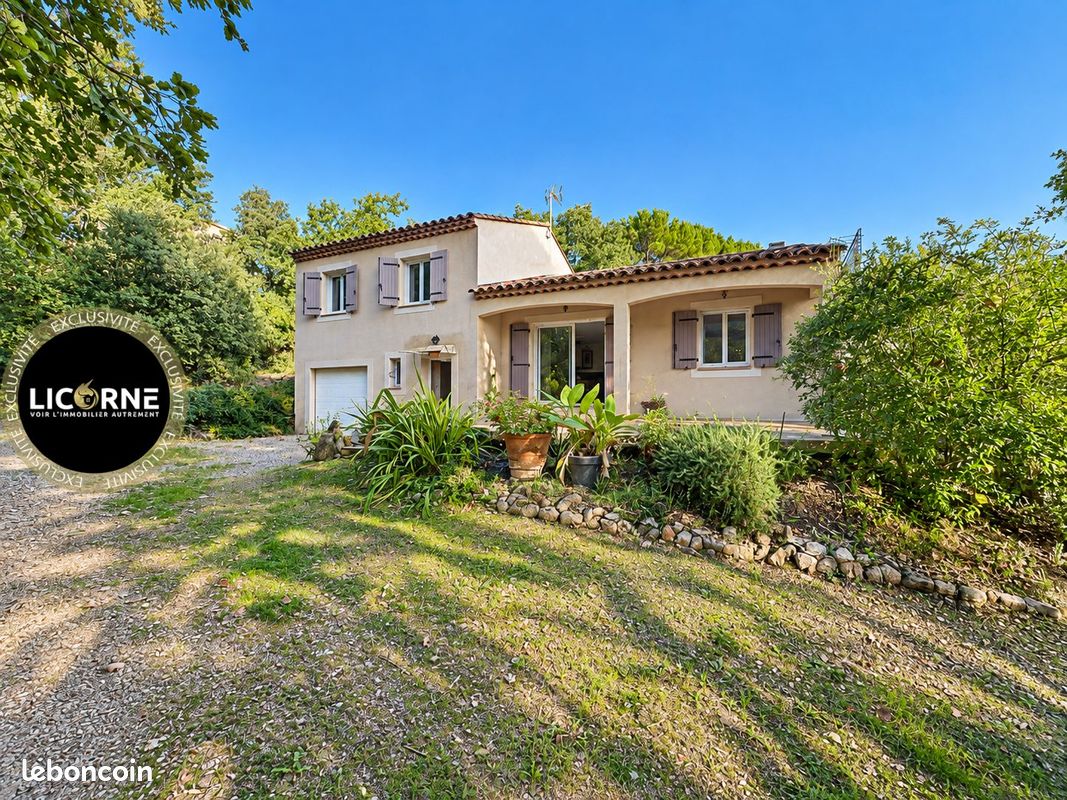 Maison 5 pièces 120 m² · à Saint-Estève-Janson · 120 m² · 1 850 €/mois
