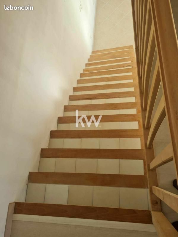 Maison 5 pièces 140 m² - Fouquebrune 16410 (image principale 8)