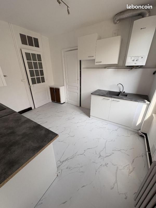 Appartement a louer oullins-pierre-benite - 4 pièce(s) - 87 m2 - Surfyn