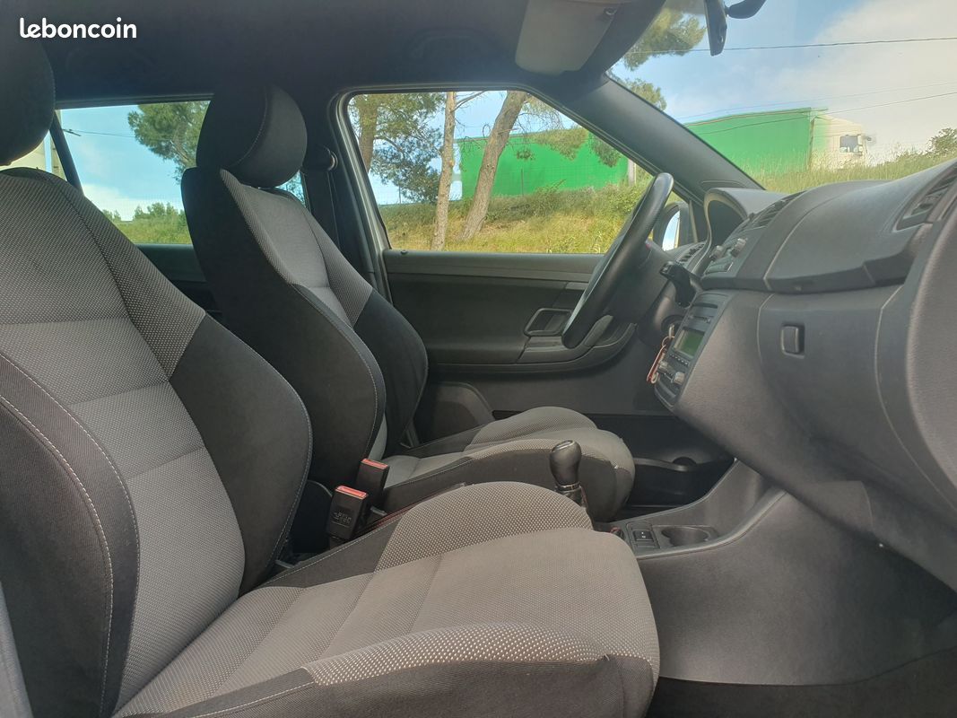 Skoda fabia monte carlo 2013 1.6l tdi 5cv 90ch (image 10)