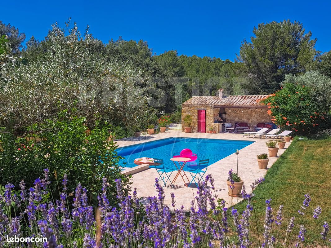 Maison 10 pièces 300 m² · au Beausset · 300 m² · 1 195 000 €