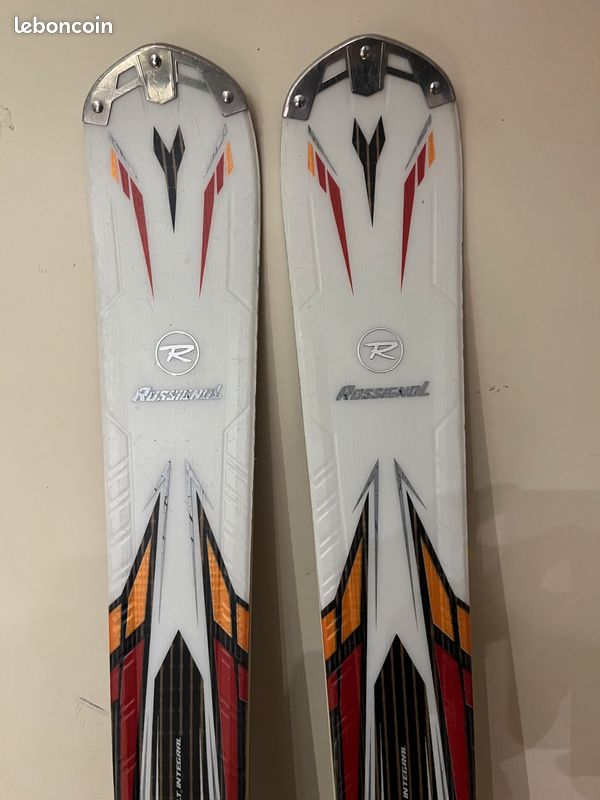 Rossignol PURSUIT ELITE AR - Skis d'occasion - Matériel