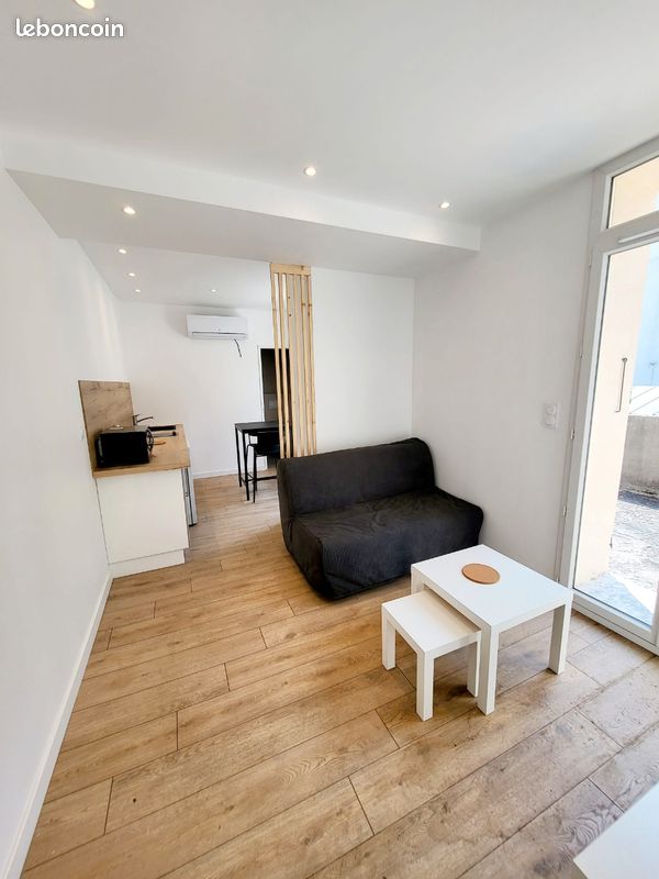 Appartement 1 pièce 21 m² · à Grenoble · 21 m² · 590 €