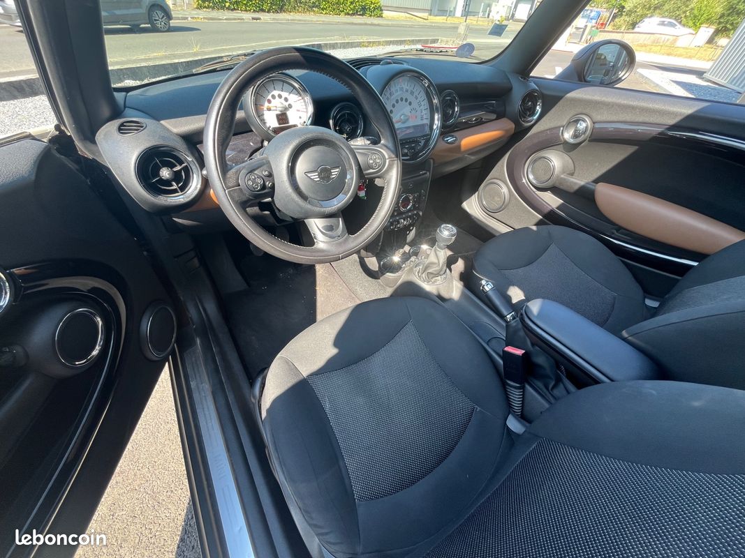 MINI MINI 1.6i 98CH ONE /TOIT OUVRANT (image 17)