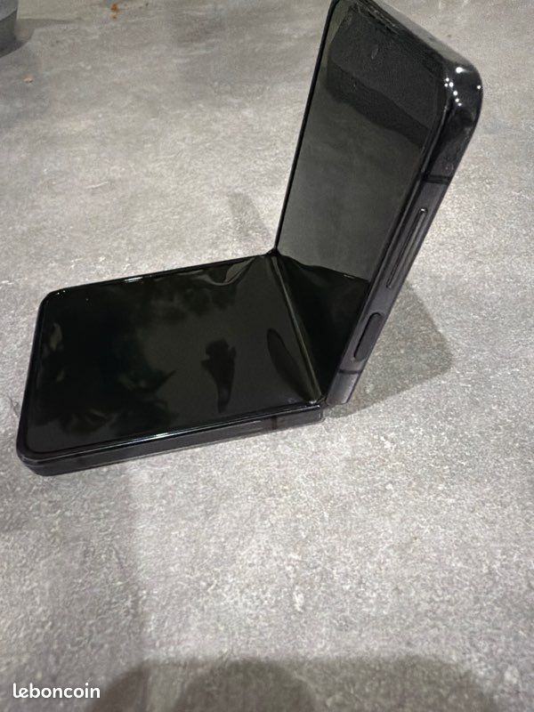 Samsung Z Flip 4 – Fonctionne – Écran HS – Pour réparation / bricoleur (image 4)