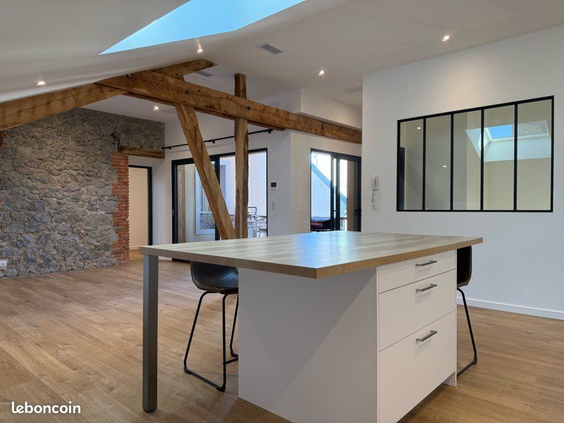 Appartement 4 pièces 108 m² · à Aurillac · 108 m² · 240 000 €