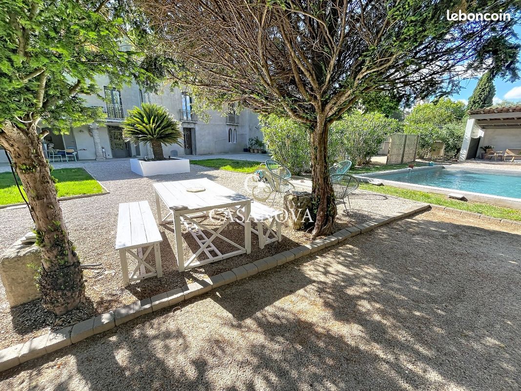 Maison 13 pièces 350 m² · à Gignac · 350 m² · 795 000 €