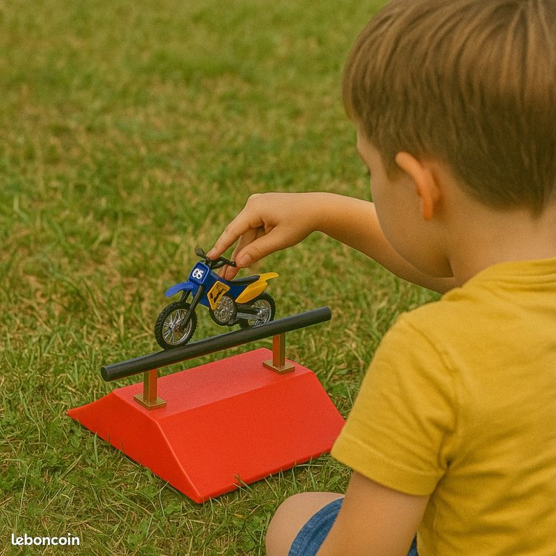 Miniature Motocross à Friction – Moto Jouet Avec Sons Réalistes, Sans Pile, En ABS – Décoration Ou Jeu – Cadeau Enfant