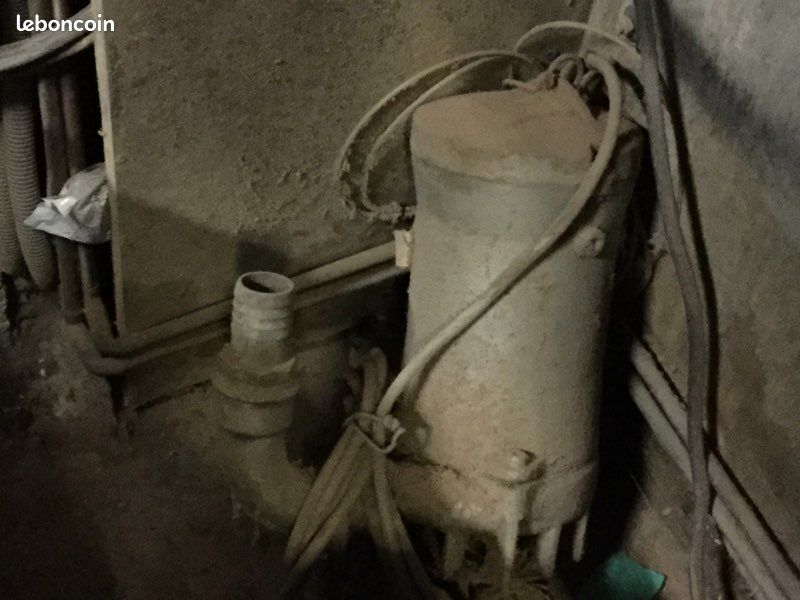 Pompe vide cave 380 volts (image 2)