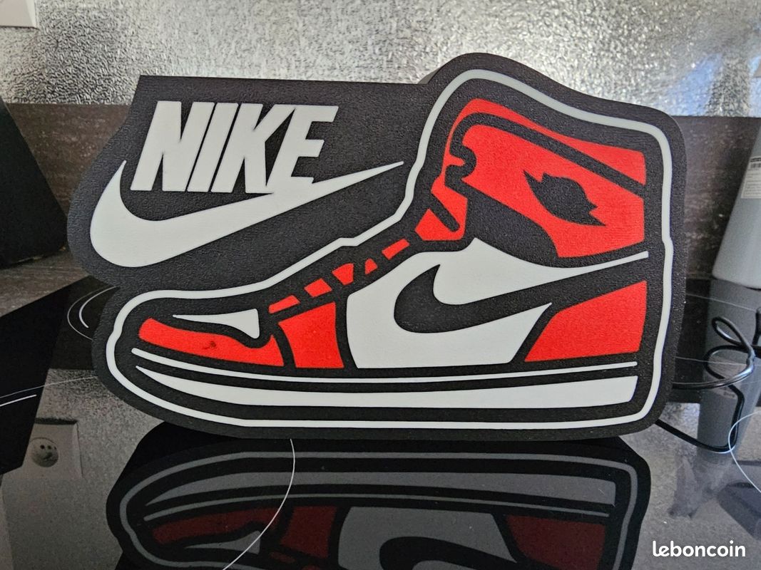 Lampe Nike jordan 3d (image 3)
