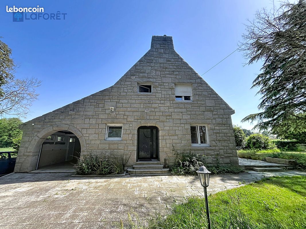 Maison 7 pièces 174 m² · à Bignan · 174 m² · 299 250 €