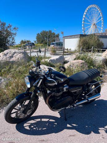 TriumphSpeedTwin900