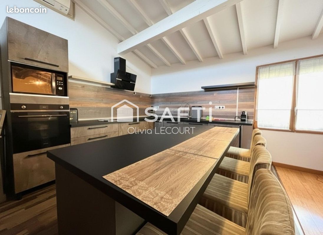 Maison 6 pièces 166 m² · à Beaucaire · 166 m² · 273 000 €