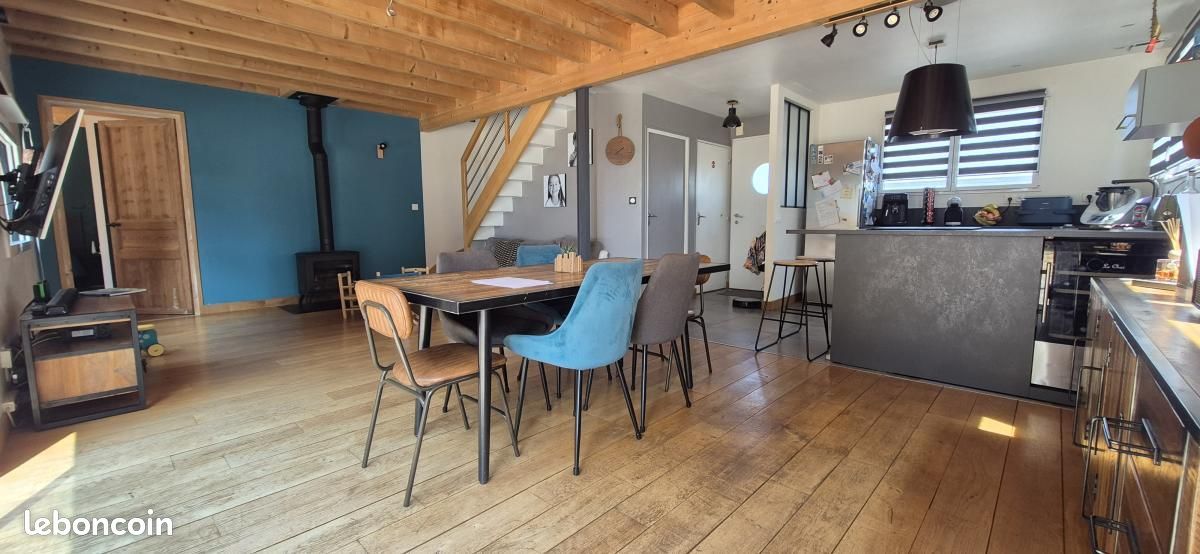 Maison 4 pièces 121 m² · à La Trinité-Surzur · 121 m² · 373 000 €