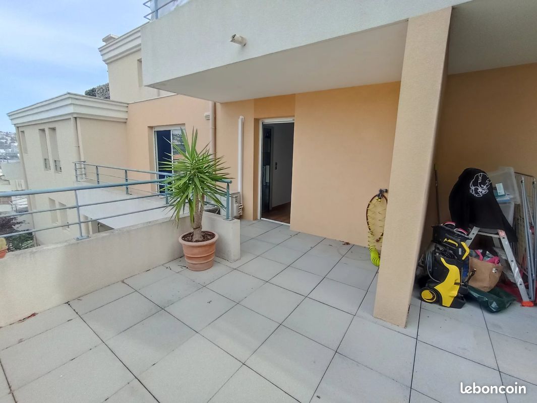 Appartement 2 pièces 41 m² · à Saint-Laurent-du-Var · 41 m² · 1 070 €/mois