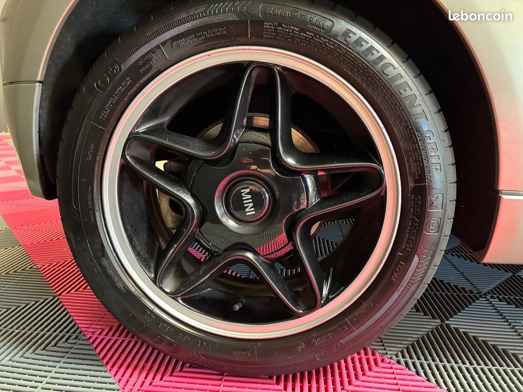 MINI MINI 1.6i - 170 Cooper S / INT CUIR ROUGE (image 31)