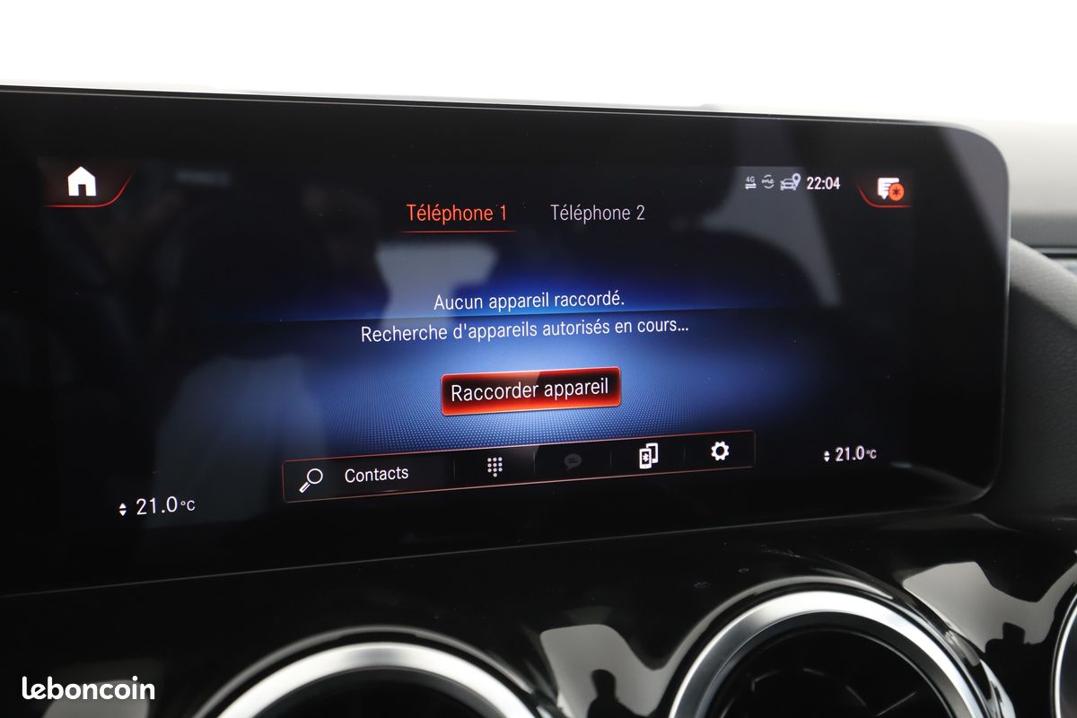Mercedes-Benz GLA 200 d Progressive Line DCT 150 ch (image 21)