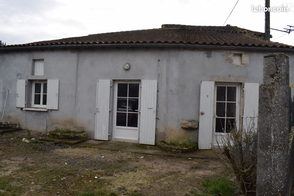 Maison 3 pièces 47 m² · à Villefagnan · 47 m² · 47 400 €