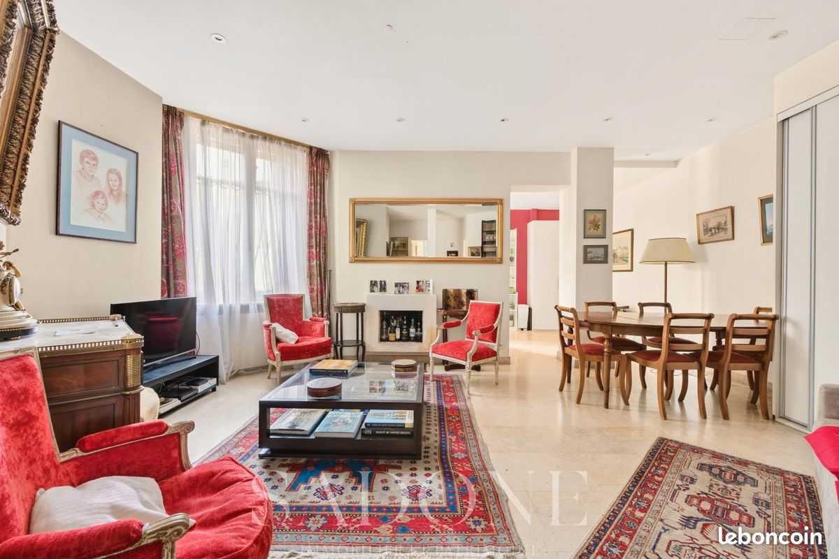 Appartement 3 pièces 72 m² · à Neuilly-sur-Seine · 72 m² · 650 000 €