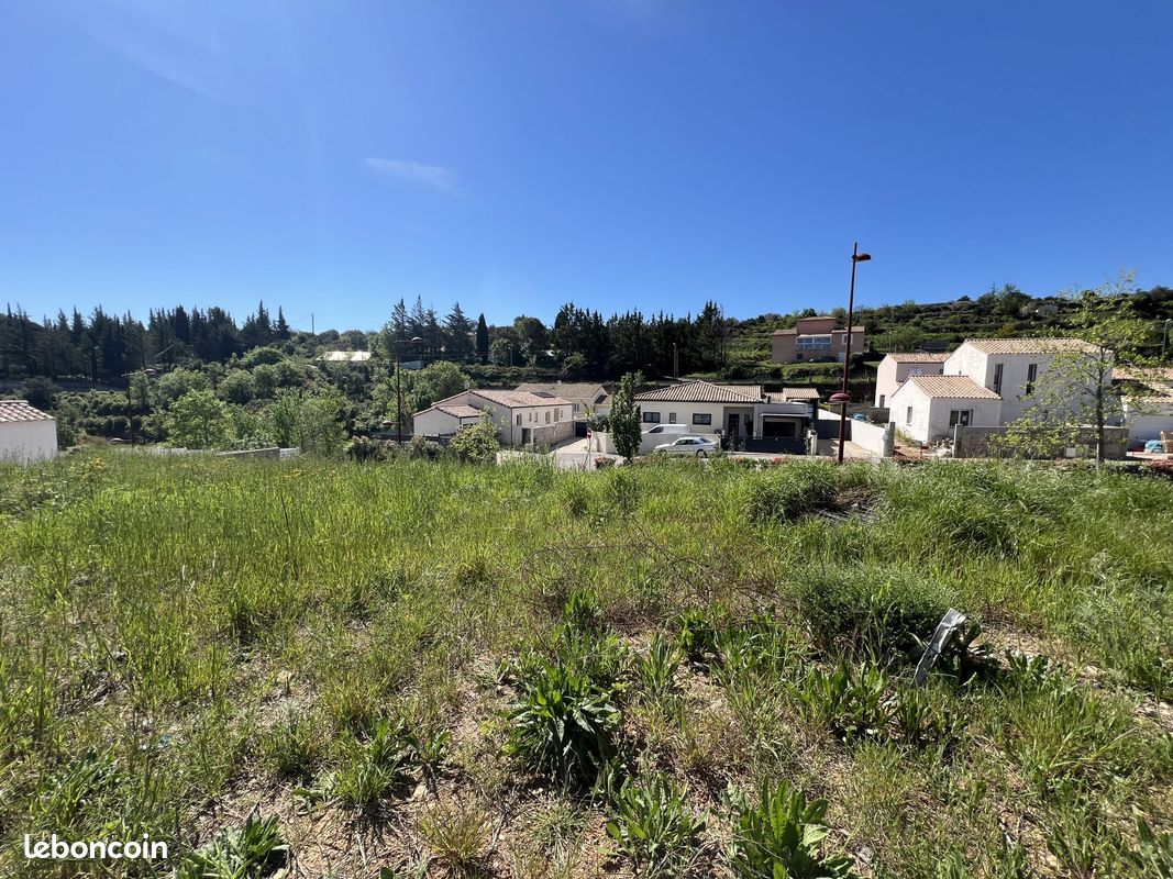 Terrain 596 m² · à Clermont-l'Hérault · 596 m² · 155 000 €