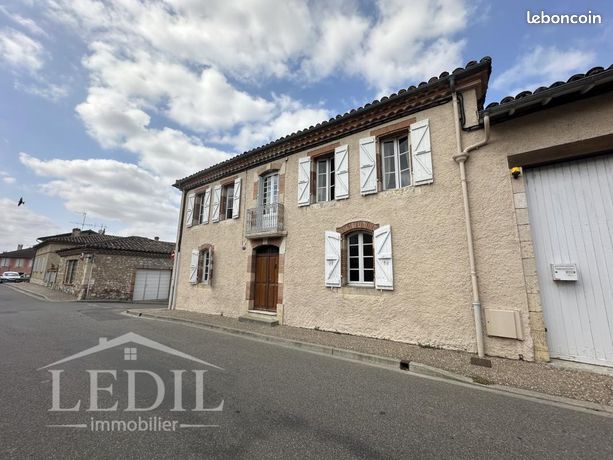 Maison 6 pièces 262 m²