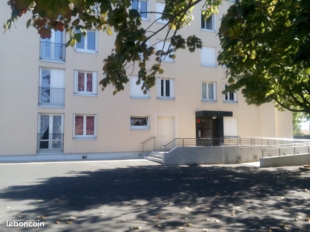 Appartement 3 pièces 62 m² · à Levroux · 62 m² · 492 €/mois